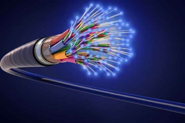 تفاوت کابل مسی و فیبر نوری